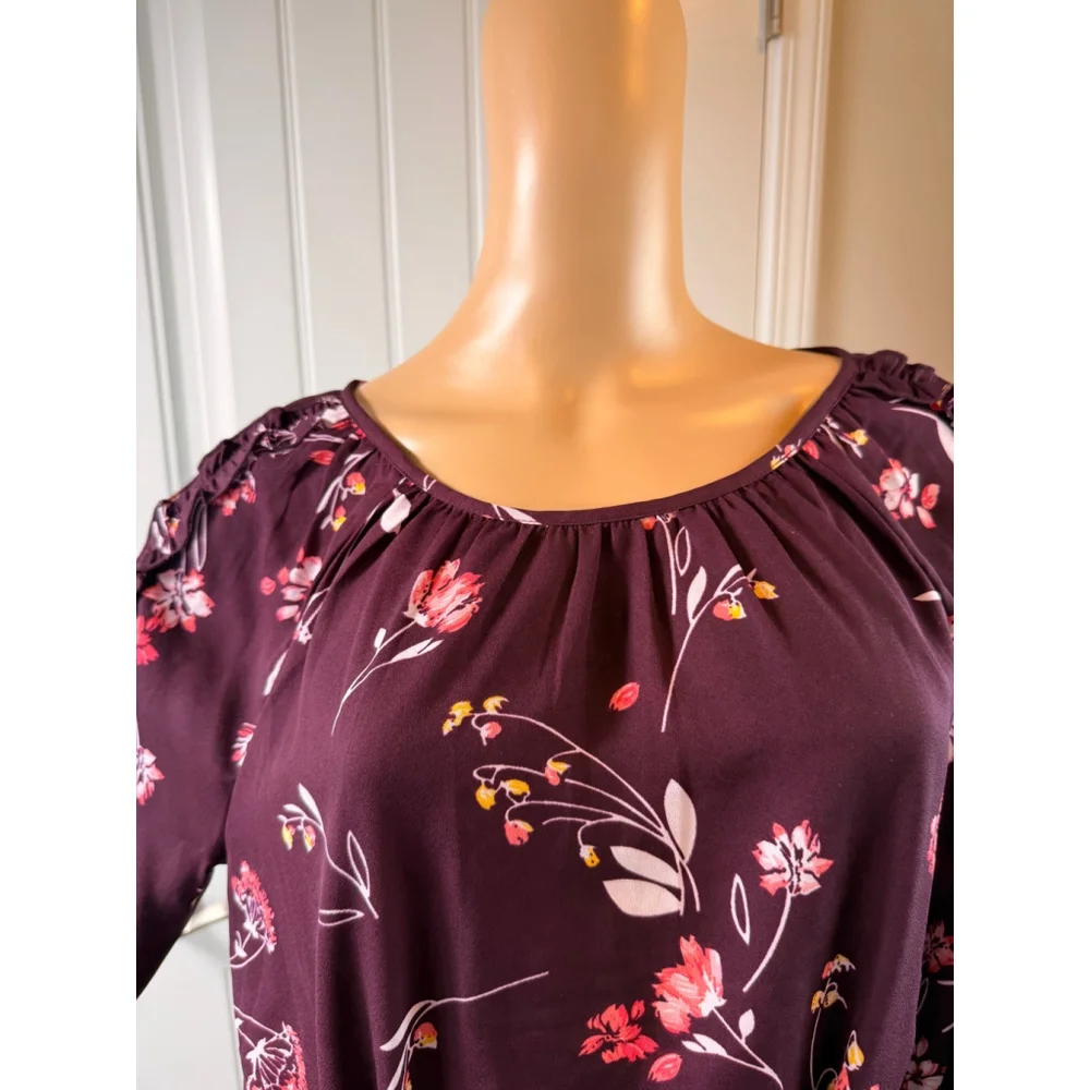 Women's Walter Baker Burgundy Floral Blouse M Ruffle Sleeve Cottagecore Romantic